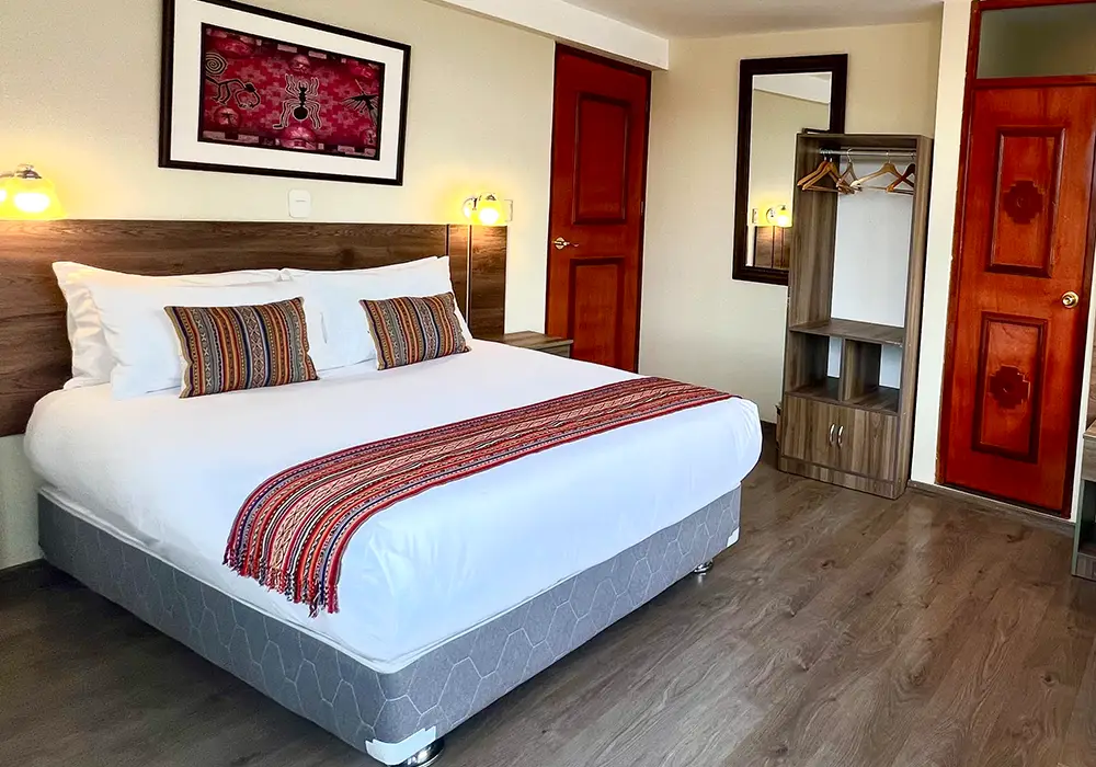 Spacious Standard Family Room for group stays